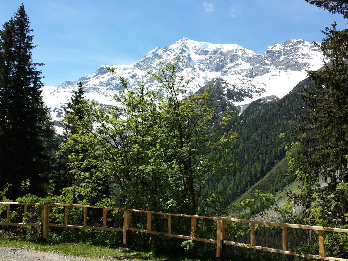 Gasthof Waldruhe Sulden Buitenkant foto